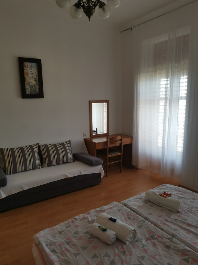Apartment 2, Apartmani Ruža